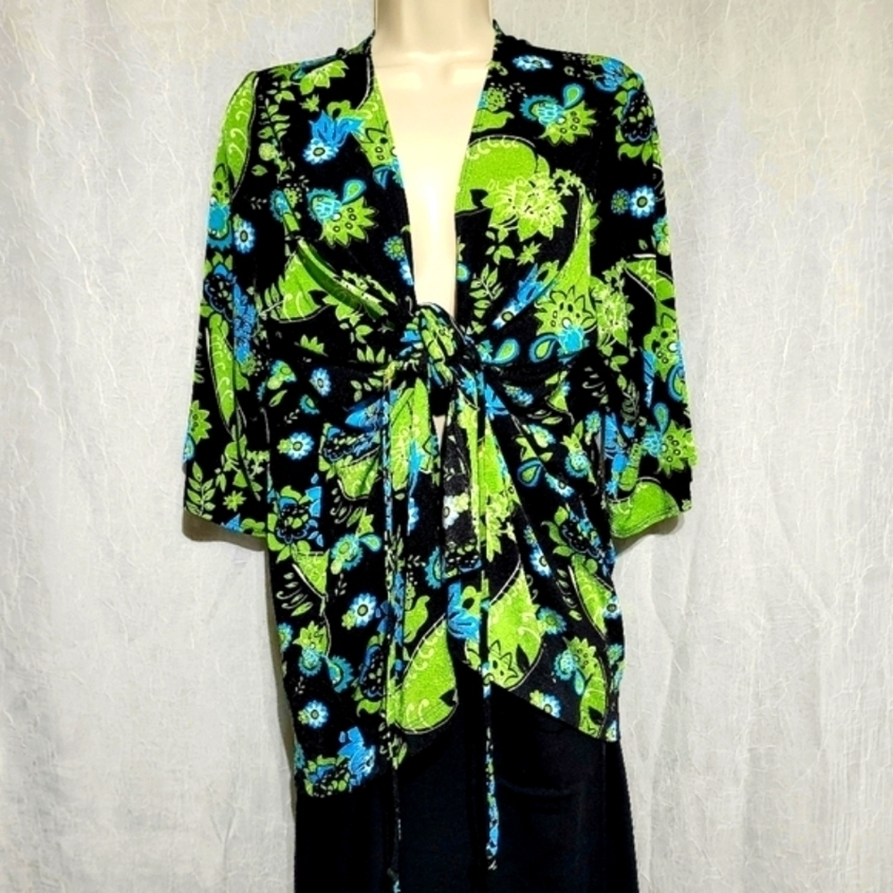 CSC Studio Vibrant Green and Blue Paisley Floral Wrap Top (1X)